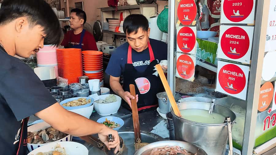 Chiang Mai: Doi Suthep, Wat Pha Lat and Michelin Food Tour - Key points to know before booking