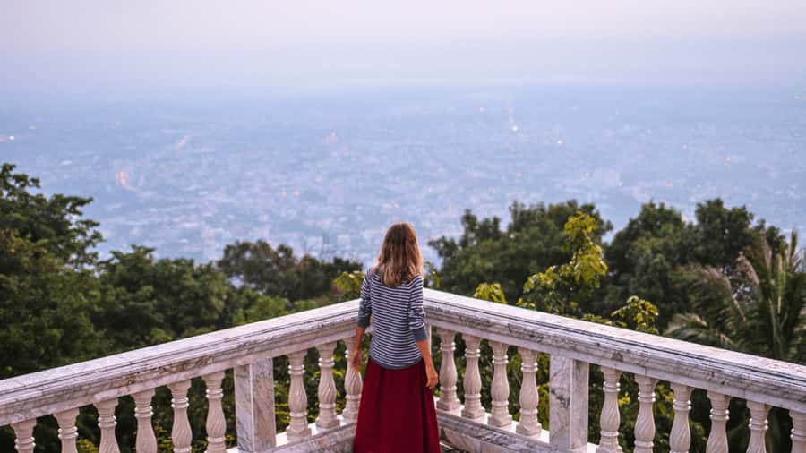 Chiang Mai: Doi Suthep, Wat Pha Lat and Michelin Food Tour - From forest silence to Chiang Mai’s famous hilltop shrine