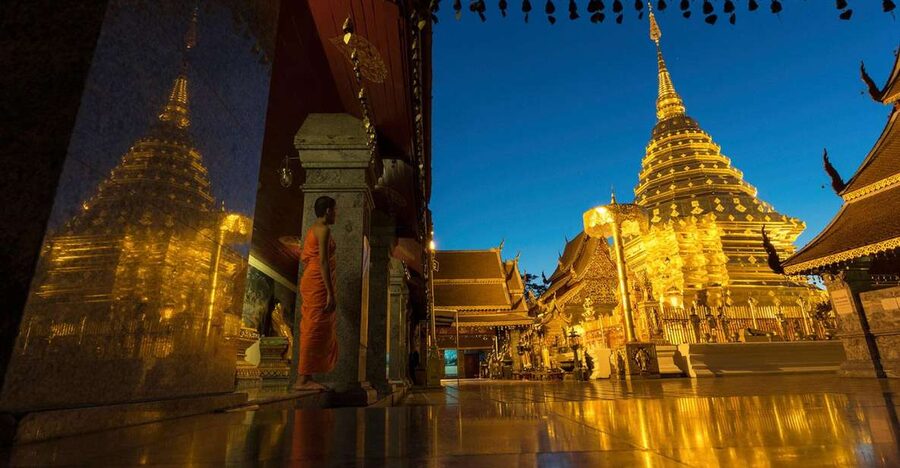Chiang Mai: Doi Suthep & Wat Umong Twilight Tour with Pickup - Why twilight works so well in Chiang Mai