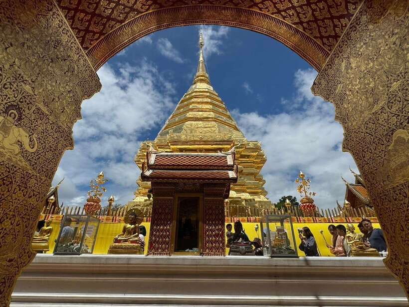 Chiang Mai: Elephant Sanctuary, Monk Trail & Doi Suthep Tour - Lunch, facilities, and what to pack