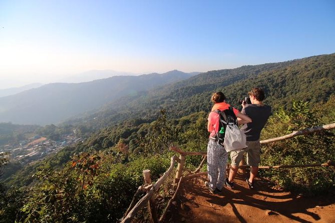 Chiang Mai : Hill Tribe Ways & Evening Chanting at Doi Suthep Temple Small Group - Transport, pickup, and the practical rhythm