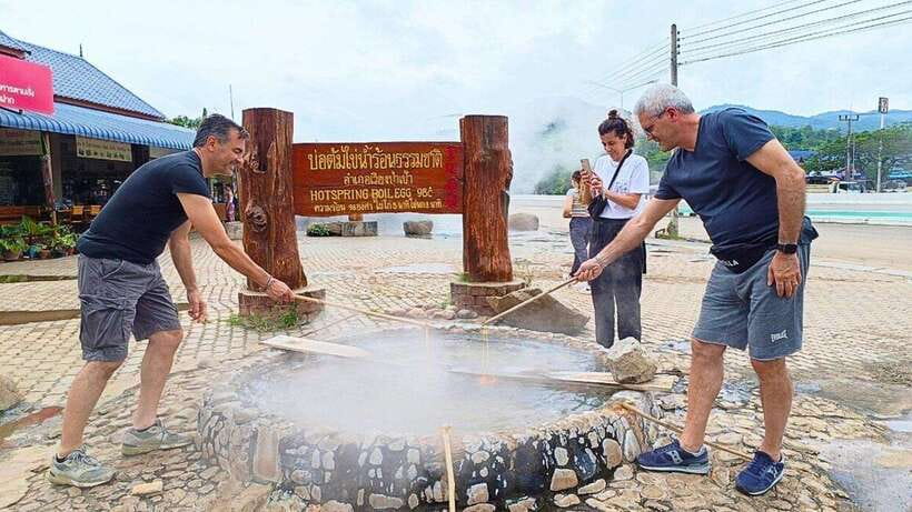 Chiang Mai: Lalita Cafe & White, Blue, Big Buddha Temples - Wat Rong Suea Ten, the Blue Temple