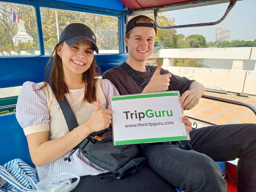 Chiang Mai: Private Tuk Tuk Tour of City Temples With Pickup - Mueang Mai or Warorot Market for a local finish