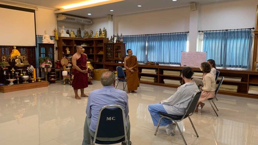 Chiang Mai: Silver Craftwork Temple Tour with Monk Meeting - Cancellation and booking flexibility