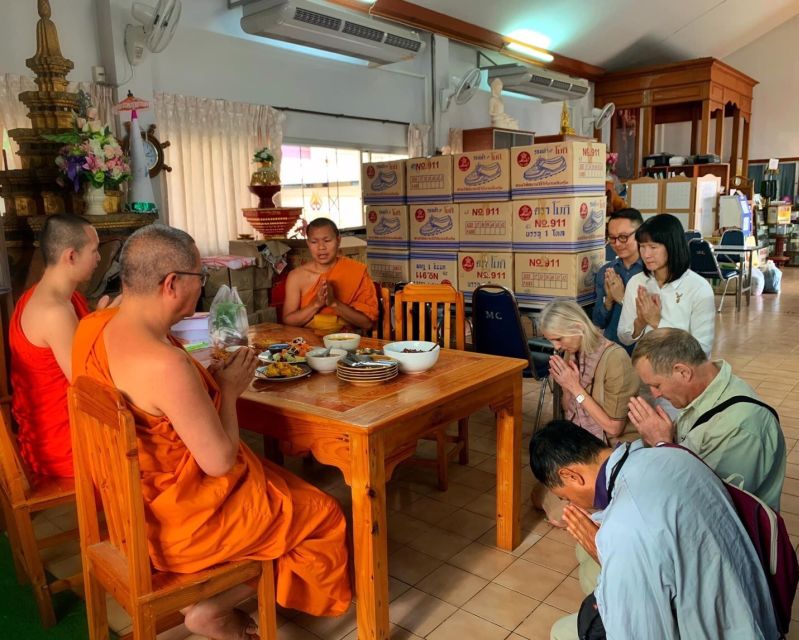 Chiang Mai: Silver Craftwork Temple Tour with Monk Meeting - The optional extras mentioned by past guests