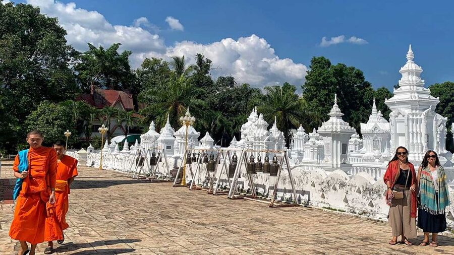Chiang Mai: Silver Craftwork Temple Tour with Monk Meeting - Who will enjoy this most?