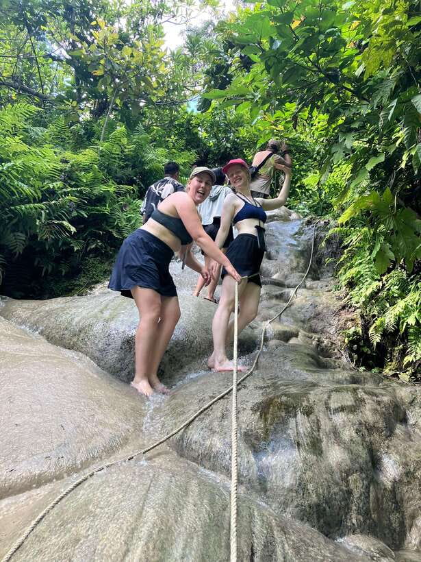 Chiang Mai: Sticky Waterfall scenic loop unseen lake &temple - What to bring and how to prepare