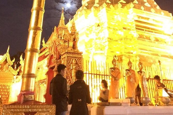 Chiang Mai Temples and Market Tuk Tuk Night Tour - The Night Bazaar is the useful final stop