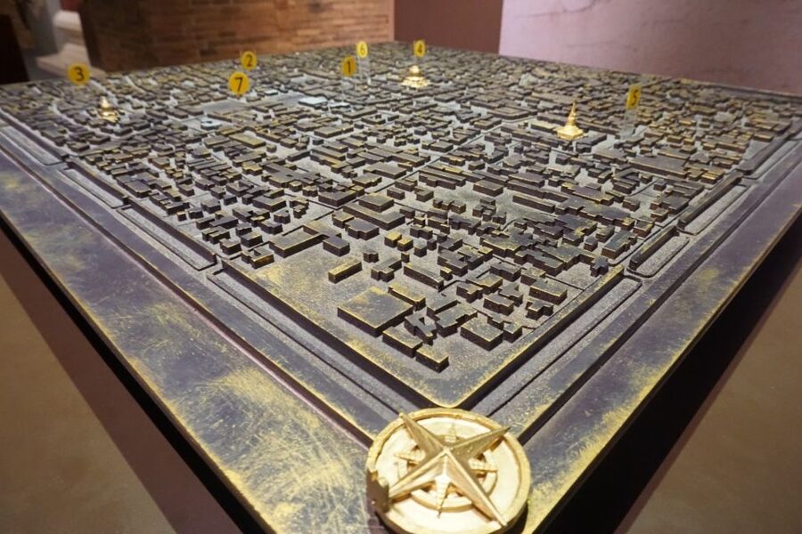 Chiang Mai: Temples & Culture Tour - The City Arts & Cultural Centre adds the missing context