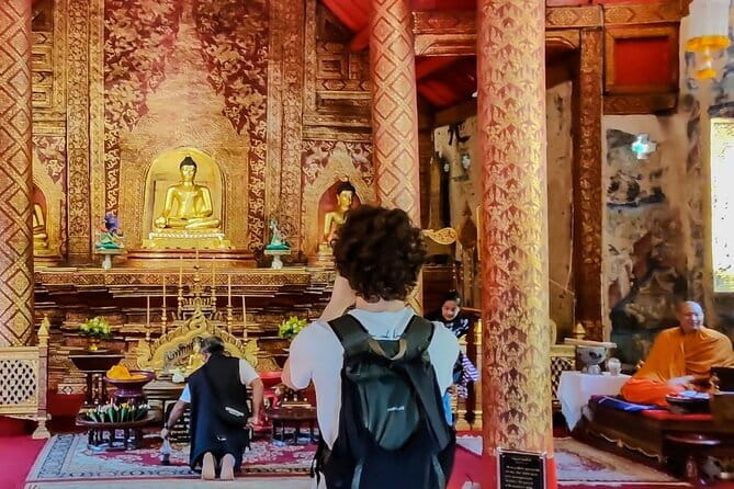 Chiang Mai Temples & Old City Hidden Gems Small Group Tour 2 Hrs - Why this two-hour route works