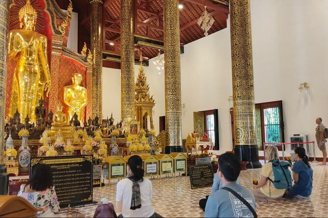 Chiang Mai Temples & Old City Hidden Gems Small Group Tour 2 Hrs - Wat Chedi Luang, the 50-minute finale