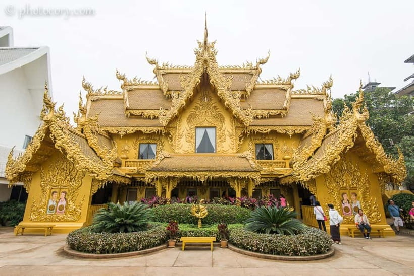 Chiang Mai to Chiang Rai: 3 Temples & Hot Springs & Pickup - Lunch, comfort, and the cost of a long day