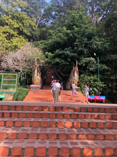 Chiang Mai: Wat Pha Lat & Wat Phra That Doi Suthep Tour - Transport, timing, and the practical side