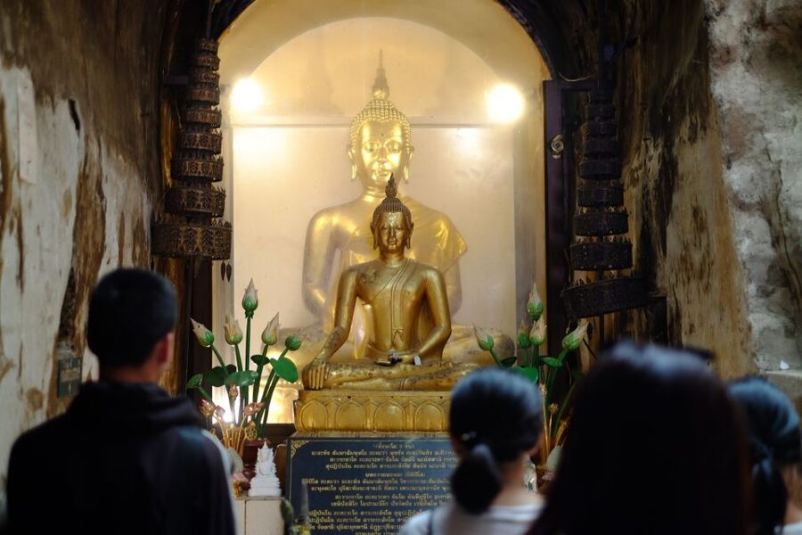 Chiang Mai: Wat Umong & Doi Suthep Half Day Tour - Two Chiang Mai temples with very different moods
