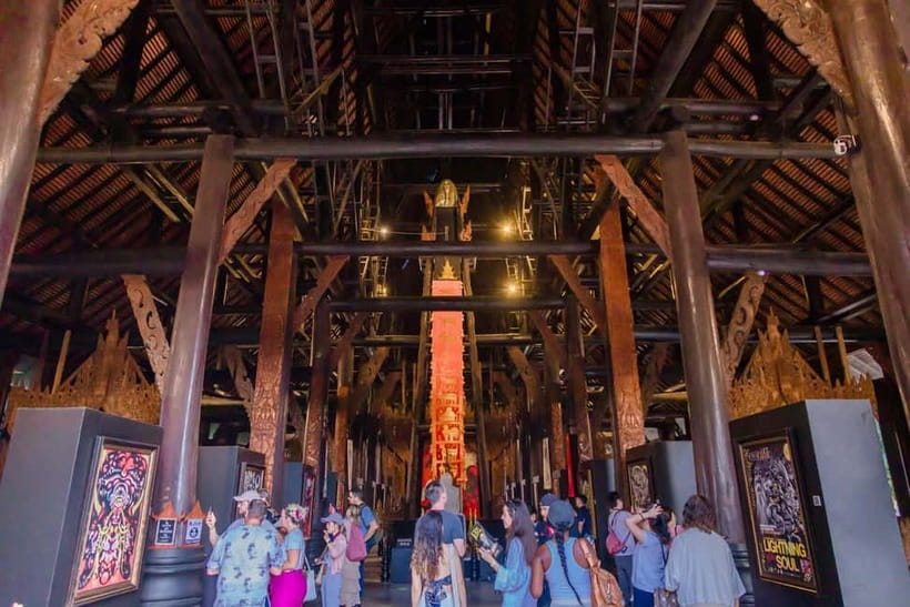 Chiang Mai: White, Red/Black & Blue Temples Tour with Lunch - The real trade-off: Chiang Rai in one very long day