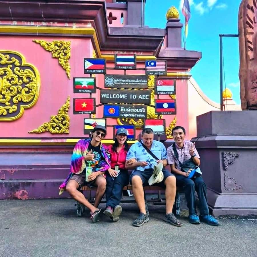 Chiang Rai: 3 Temples and Golden Triangle 1 Day Tour - Key points to know before booking