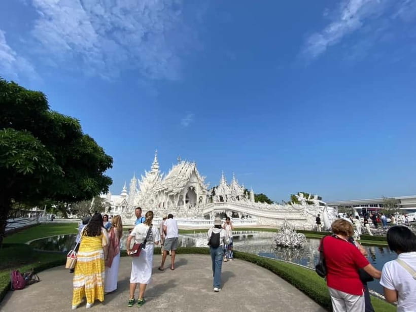Chiang Rai: 3 Temples, Long Neck Village & Lalitta Café - Wat Rong Suea Ten brings strong color and Lanna detail