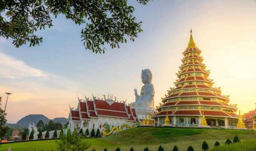 Chiang Rai: Excursion White, Blue,Red Temples & Lalitta Café - Wat Rong Khun, Chiang Rai’s famous White Temple