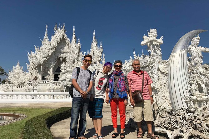 Chiang Rai Temples ( White,Blue )And Doi Suthep Private Day Tour - Lunch and small touches make a difference