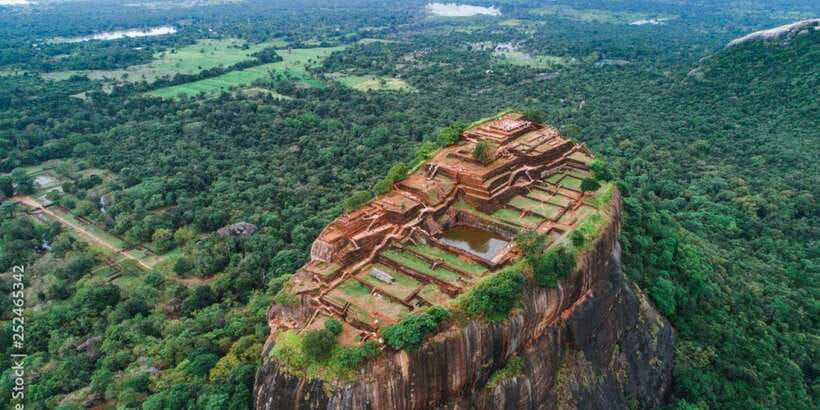 Colombo/Negombo to Sigiriya, Dambulla & Jeep Safari Day Tour - The spice garden, with one important caution