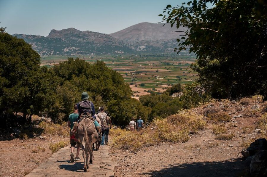 Crete: Lassithi Plateau & Kera Monastery Tour with Ceramics - Pottery in Psychro, with a useful souvenir stop
