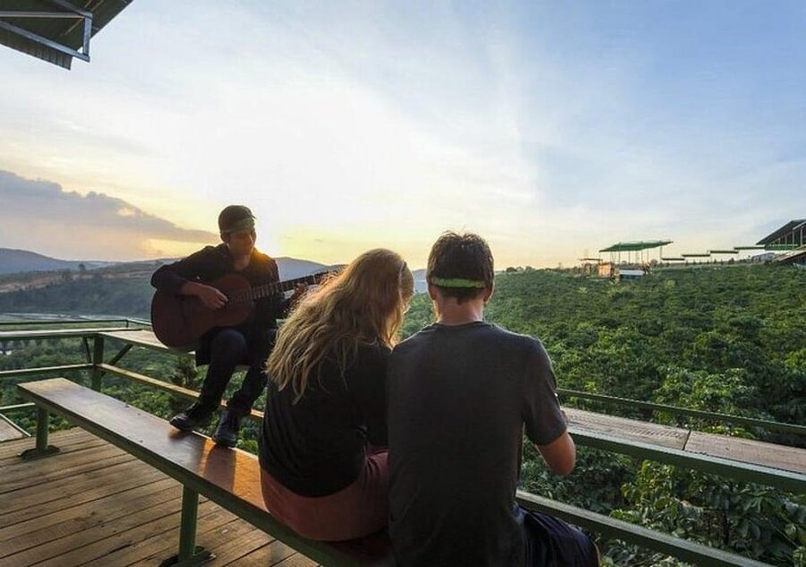 Dalat Group Easy Rider - Elephant Fall-Pagoda-Weasel Coffee… - Da Phu Hill and Dalat’s flower country