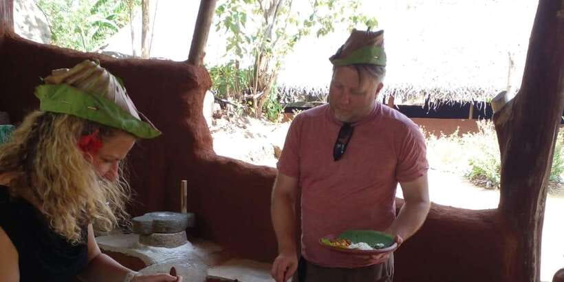 Dambulla: Caves Temple & Traditional Village Tour with Lunch - Key points to know before booking
