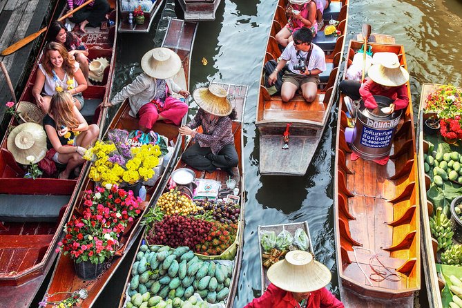 Damnern Saduak Floating Market, Grand Palace and Wat Phra Keo Tour from Bangkok - Lunch in a setting built for a full-day outing