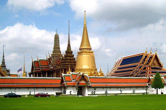 Damnern Saduak Floating Market, Grand Palace and Wat Phra Keo Tour from Bangkok - What Damnoen Saduak feels like today