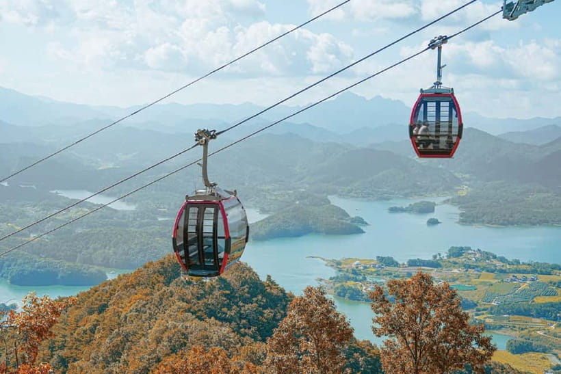 Danyang Tour:Guinsa Temple & Bobaljae & Cheongpung Cable Car - Cheongpung Cable Car over Cheongpungho Lake