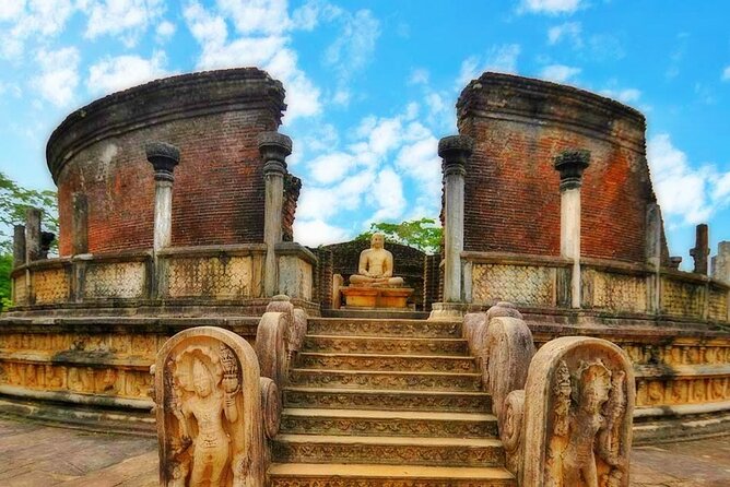 Day Tour from dambulla to Sigiriya & Polonnaruwa - Polonnaruwa’s compact royal ruins