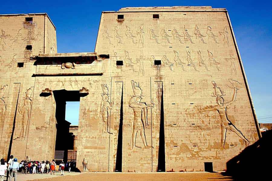 Day Tour visit Edfu Kom Ombo temples from Luxor - Edfu Temple: the day’s most complete monument