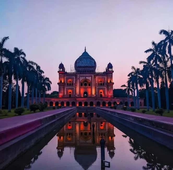 Delhi: Akshardham Temple, India Gate & Safdarjung Night Tour - Who should book this Delhi night tour?
