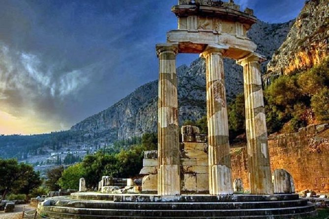 Delphi and Hosios Loukas Monastery Full Day Private Tour - Why combine Hosios Loukas with Delphi?