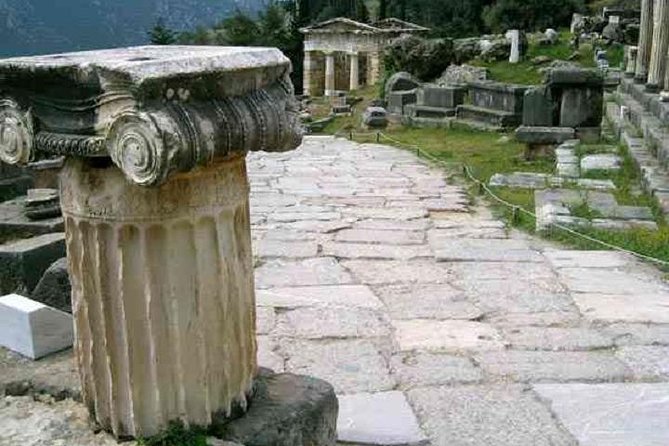 Delphi and Hosios Loukas Monastery Full Day Private Tour - Why the museum matters as much as the ruins