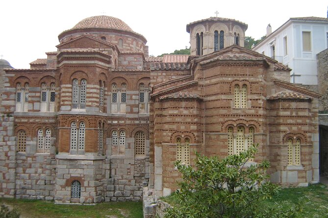 Delphi, Hosios Loukas Monastery full day private tour from Athens - The Delphi Archaeological Museum in one hour