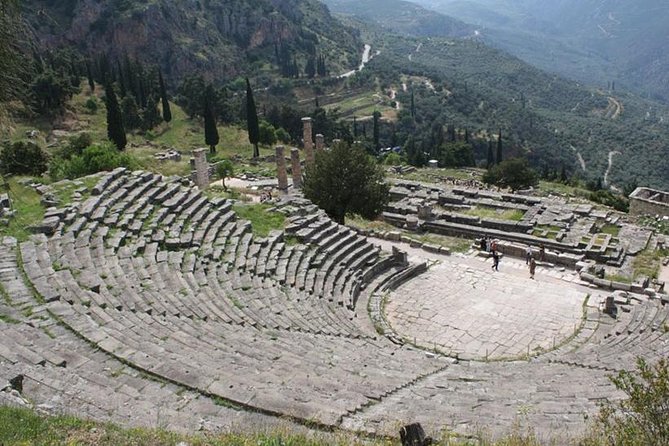 Delphi private tour: Navel of Earth, Apollo Temple, Oracle - Why Delphi is worth the long ride from Athens