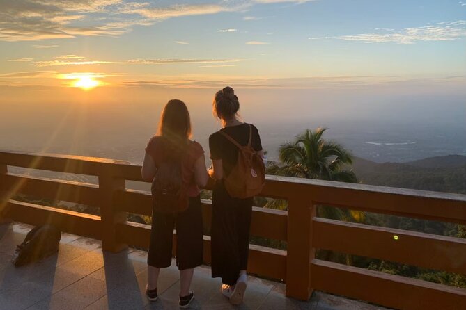 Doi Suthep and Wat Pha Lat Sunrise Private Tour – Half Day - The guide can shape the entire experience