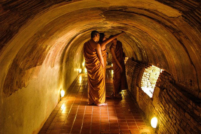 Doi Suthep and Wat Pha Lat Sunrise Private Tour – Half Day - Who should book this early morning tour