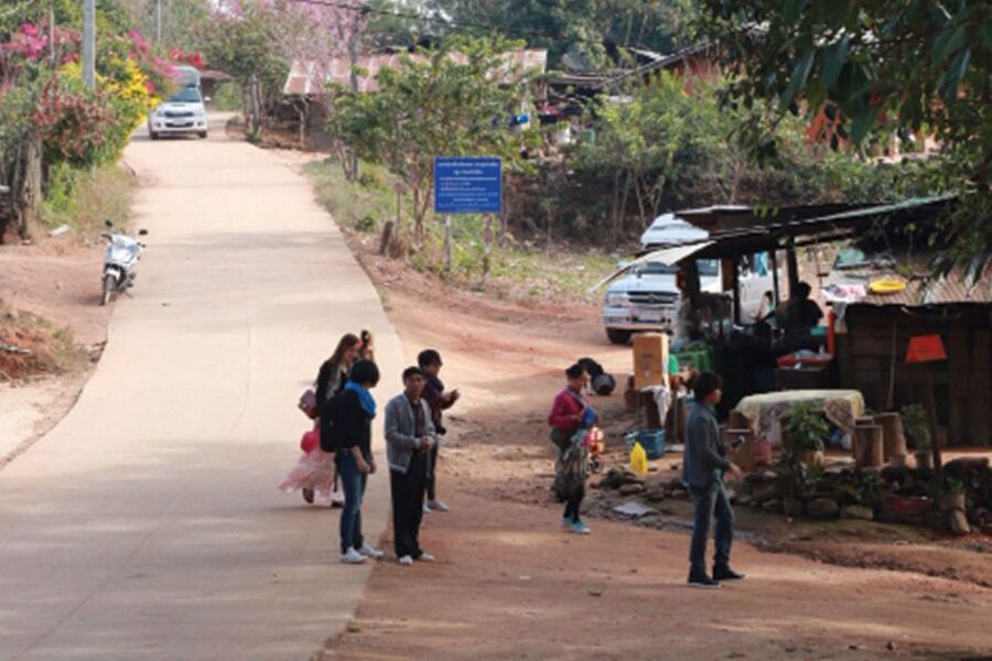 Doi Suthep Hill Tribe Village and Evening Buddhist Service - Returning to Doi Suthep for the evening service