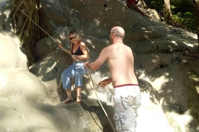 Doi Suthep Temple and Bau Thong Waterfalls Private Tour - Climbing Bua Thong Waterfalls