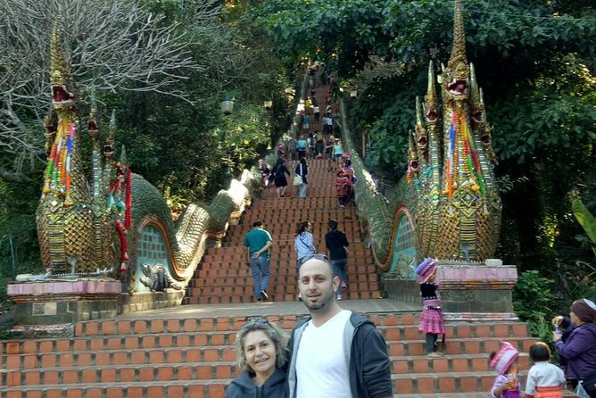 Doi Suthep Tour: Trekking at Doi Inthanon National Park with Lunch - Lunch, water, and the value of a private day
