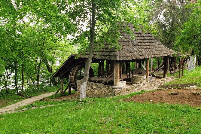 Dracula's Tomb Snagov Monastery | Mogosoaia Palace - PrivateTour - What the private format changes