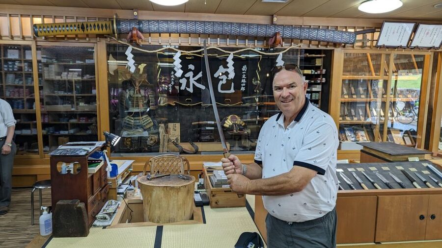 E-Bike Nara Highlights - Todaiji, Knives, Deer, Shrine - Why an e-bike works well in Nara
