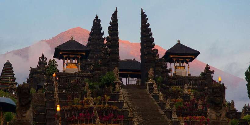 East Bali: Temples, Springs and Beaches - Two hours at Virgin Beach