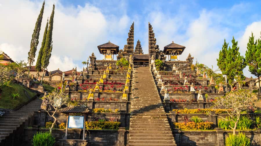 East Bali Tour All In: Lempuyang, Tirta Gangga, Besakih - Lempuyang Temple and the famous gate photograph