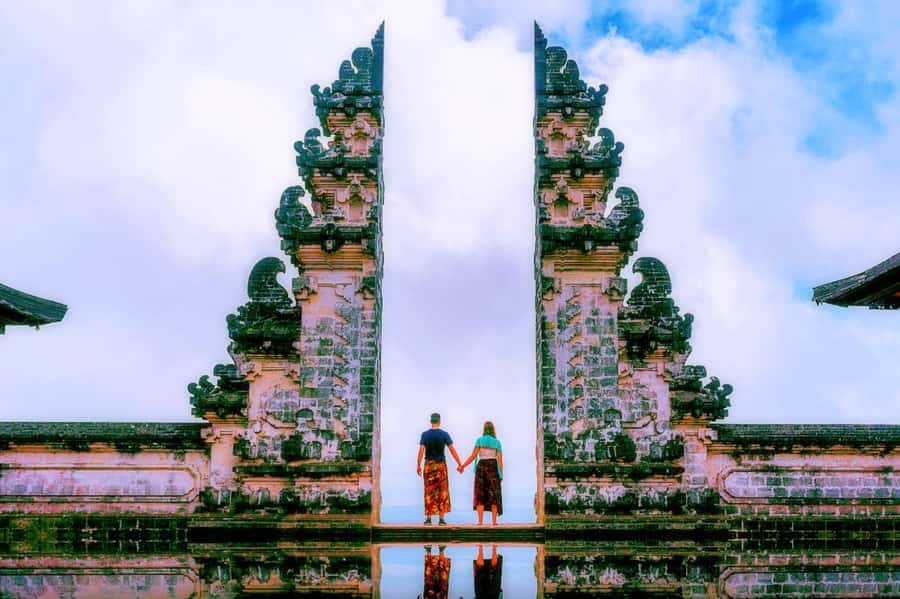 East Bali Tour: Besakih Temple, Lempuyang Gate, Tirta Gangga - Why East Bali works best as a private day trip