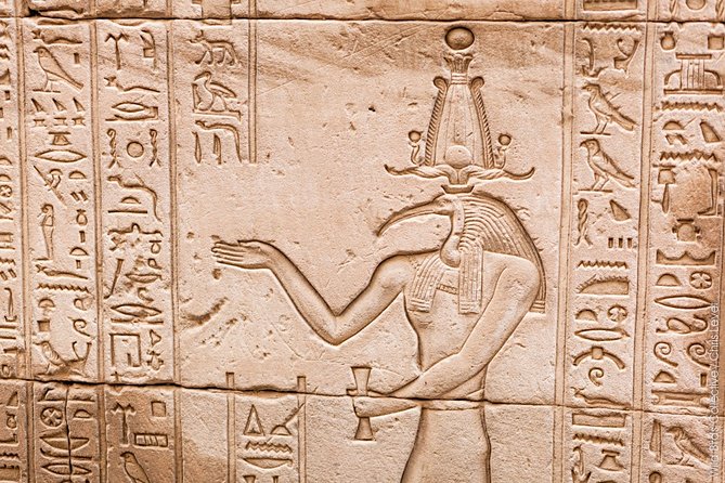 Edfu & Kom Ombo temples from Aswan or Luxor - Who will enjoy this day most