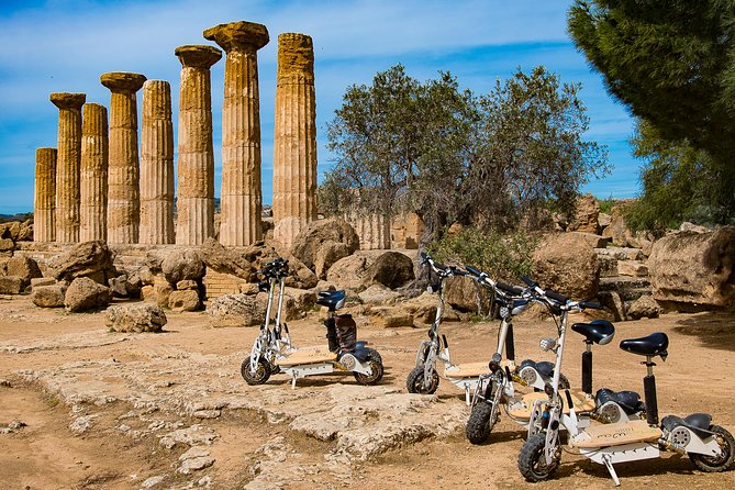 Electric scooter tour inside the Valley of the Temples Agrigento - The ride itself: easy scooter, imperfect path