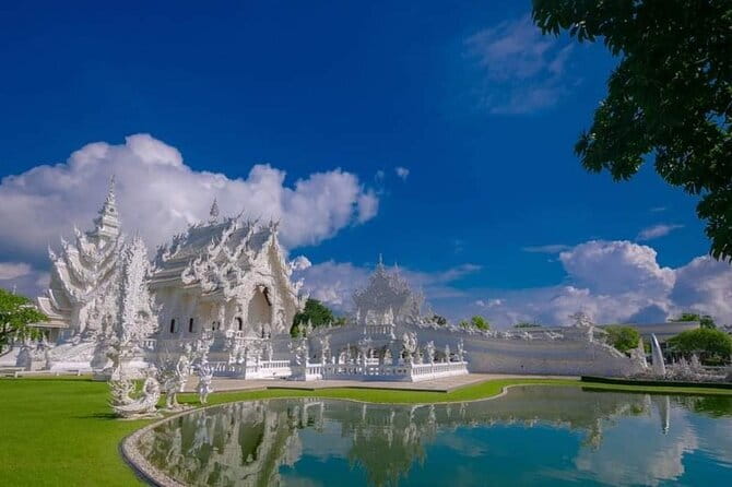 Elephant Sanctuary, Wat Ban Den & Sticky Waterfall - Who should book this experience?